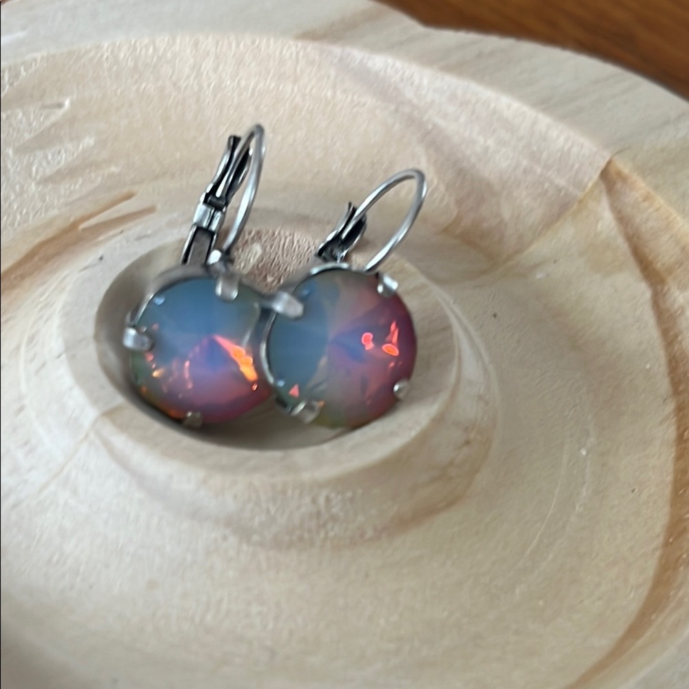 Walkabout Swarovski Crystal Rivoli Earrings